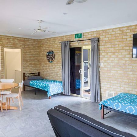 Lancelin Lodge Bagian luar foto