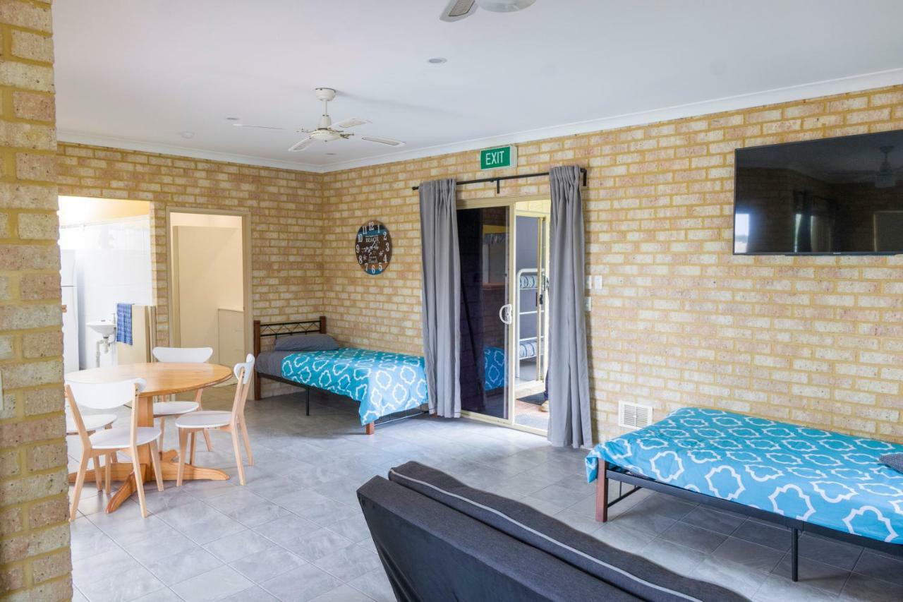 Lancelin Lodge Bagian luar foto